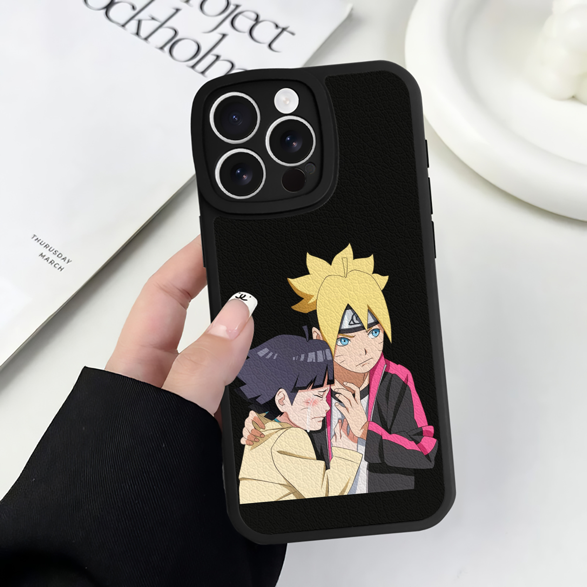 （画像用） NARUTO -ナルト- うずまき ボルト Uzumaki Boruto 【iPhone 16シリーズ対応】シリコンスマホケース（レザー調） 材質：シリコン